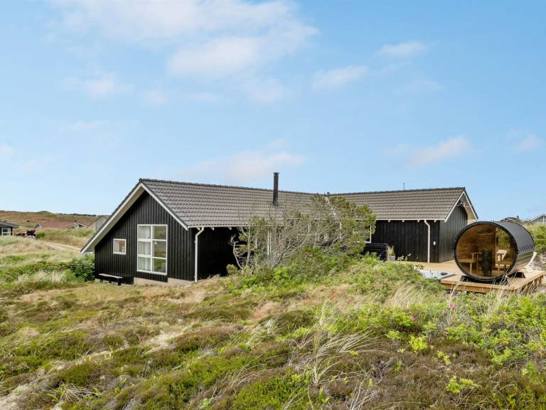 House with jacuzzi, sauna & terrace — photo 5