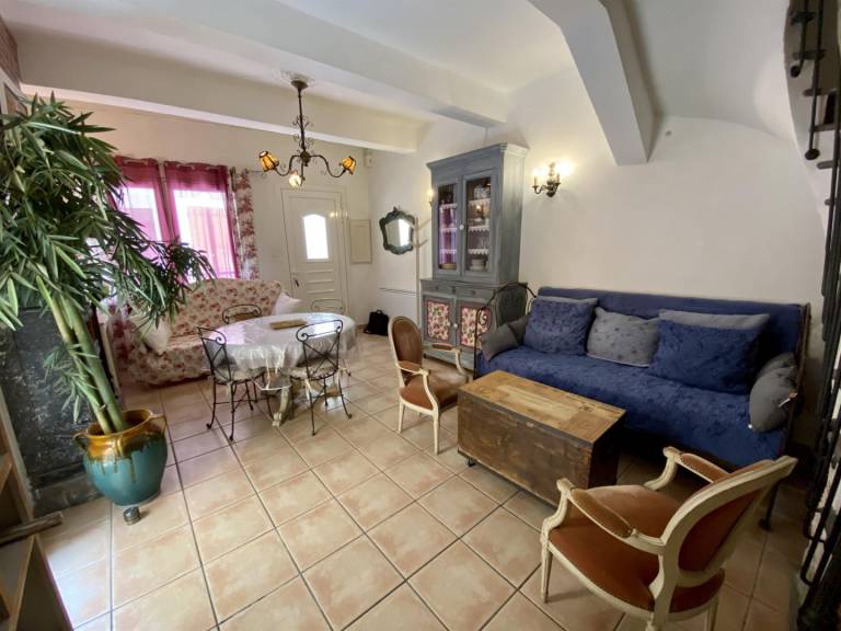 Gite with barbecue, patio & garden — photo 3
