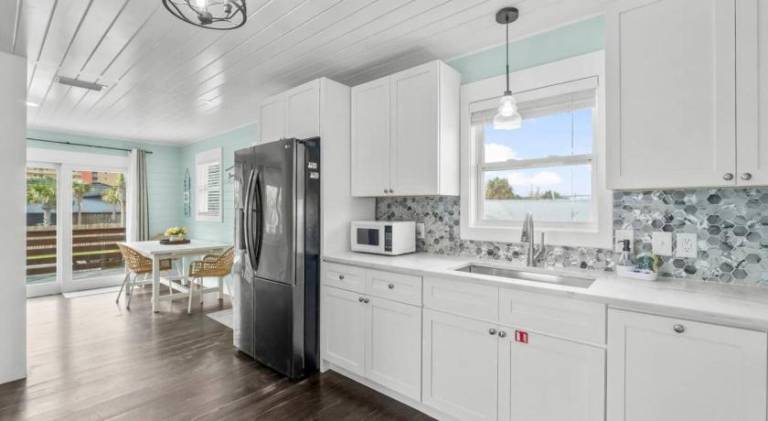 House with 2 rooms for 6 persons — photo 3