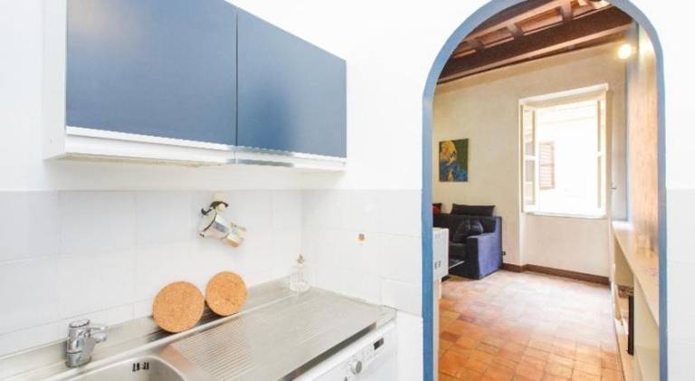 Apartment | Close to Trevi Fountain | Perfect for remote work — photo 5