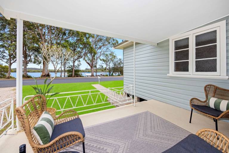 House  Laurieton