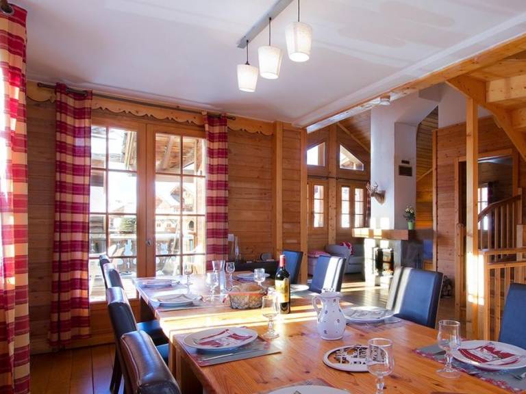 Chalet with terrace — photo 2