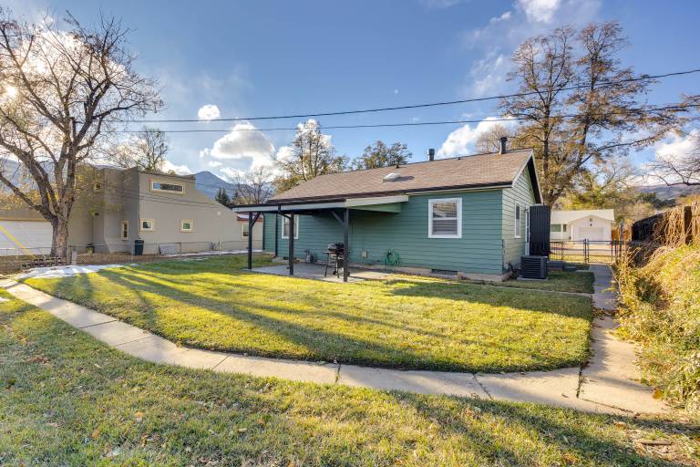 Walk to Old Colorado City: Home w/ Fenced Yard — photo 3
