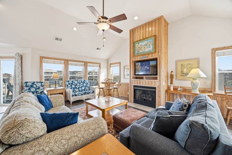 Sandy Toes 499 ft from the beach Dog Friendly, Private Pool, Hot Tub Kill Devil Hills — photo 5