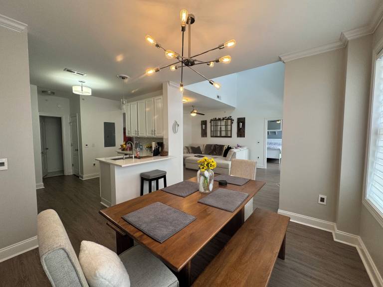 Condo North Hills