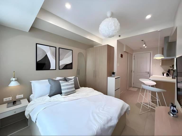 Rox Place at The residences at Commonwealth QC in Quezon City