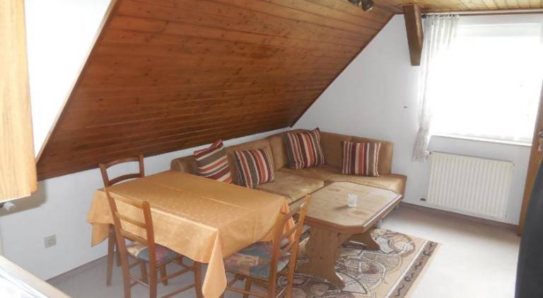 Rental apartment with grill, yard & terrace in Schmallenberg