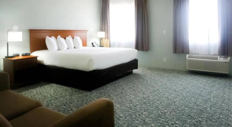 Travelodge by Wyndham Rapid City/Black Hills — photo 2