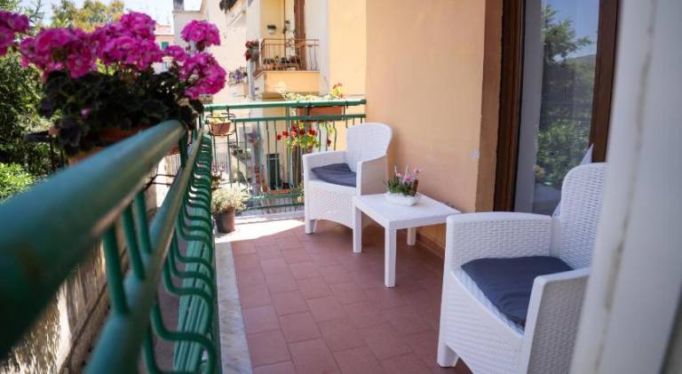 Rental apartment with 2 rooms for 5 persons — photo 4