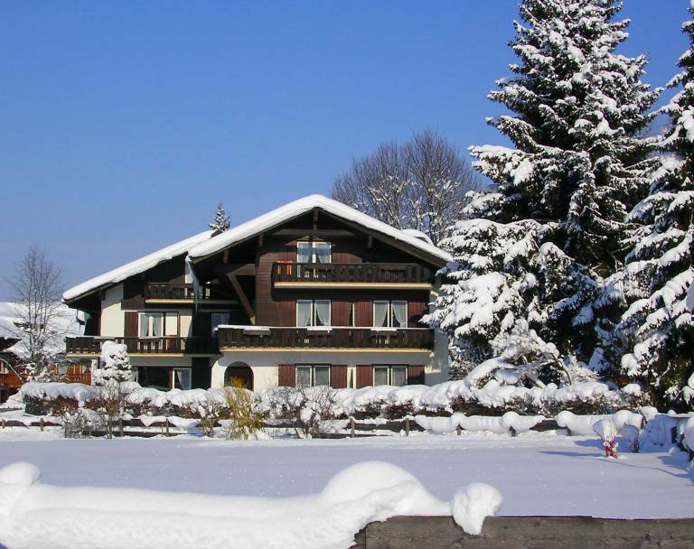 Privatzimmer in Oberstdorf für max. 2 Personen Privatzimmer in Oberstdorf für max. 2 Personen