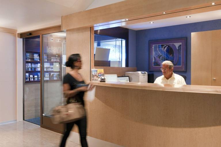 Crystal Hotel — photo 3