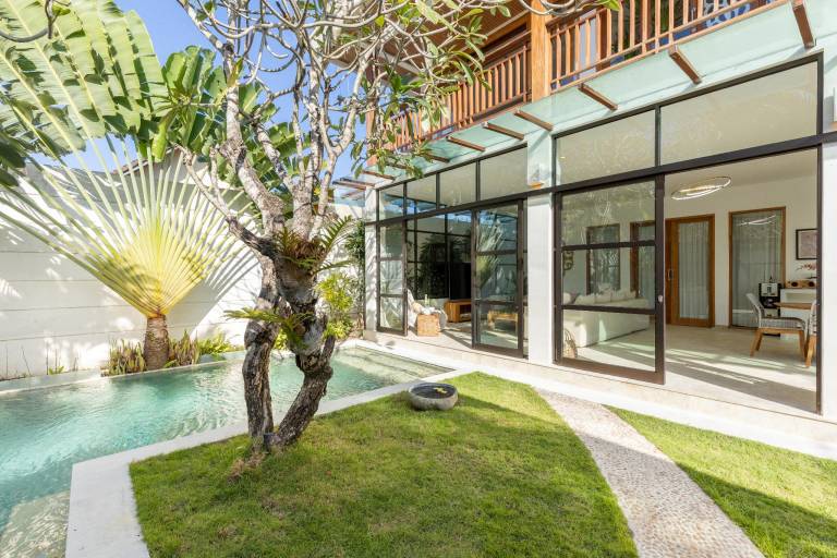 Child-friendly villa with grill, patio & yard | Beach nearby | Dogs allowed — photo 5