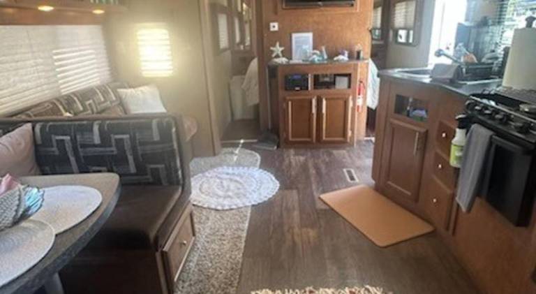 Villa with 1 room for 6 persons — photo 3