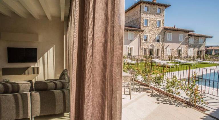 Wonderful holiday apartment with yard, terrace & private pool | Close to the beach | Pets are welcome — photo 5