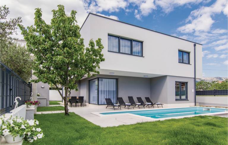 House Kaštel Sućurac