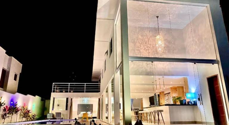 Villa with jacuzzi & pool | Pets allowed — photo 4
