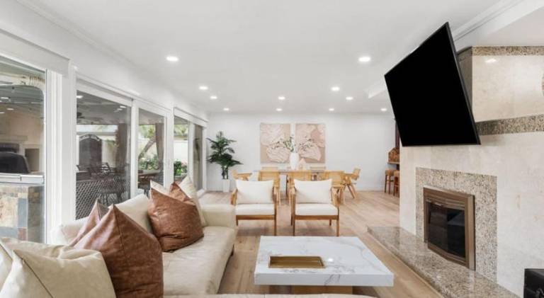 Fully equipped pleasant vacation home with garden, private pool & barbeque | Pets are welcome — photo 2