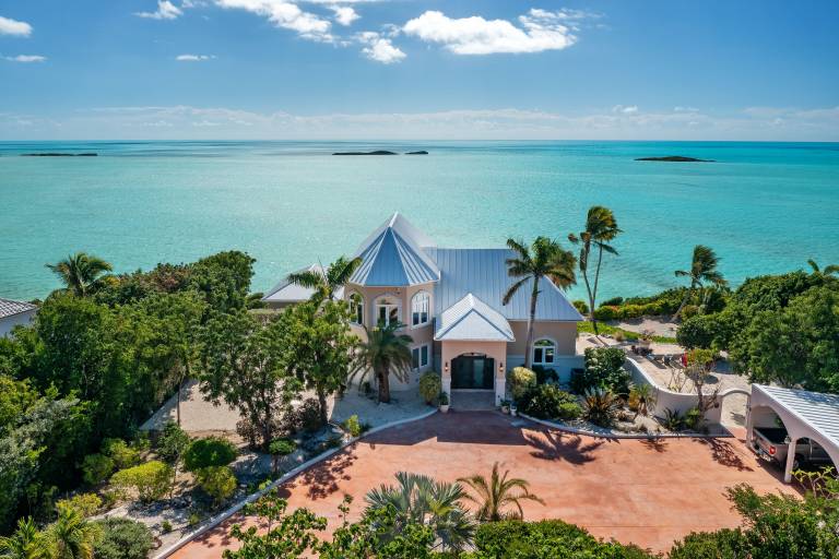 Villa Providenciales
