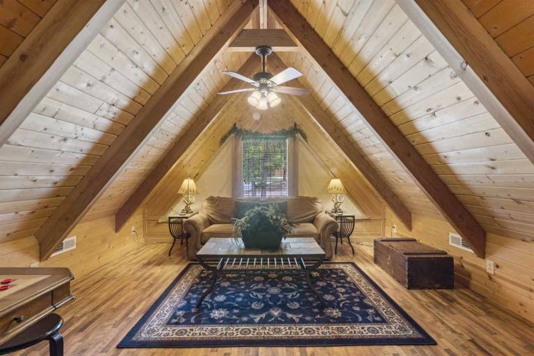 Cabin Ridgedale