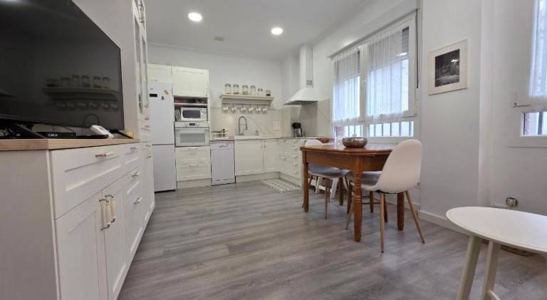 Holiday apartment with 2 rooms for 5 persons — photo 4