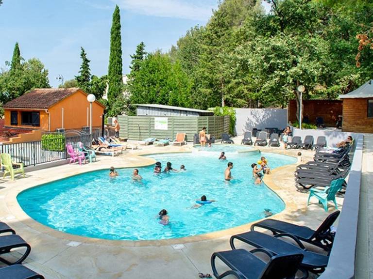 Mobile home with heated pool & patio — photo 2