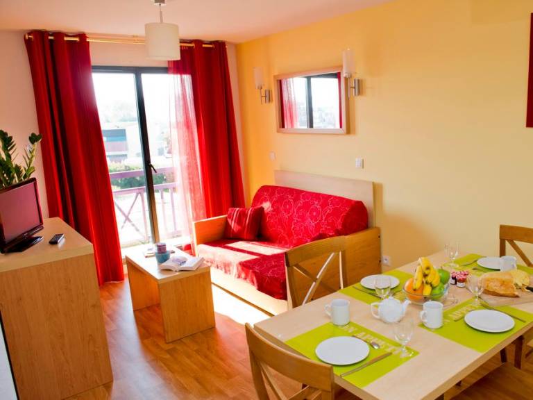 Apartment with heated pool | Close to the beach | Pets are welcome — photo 4