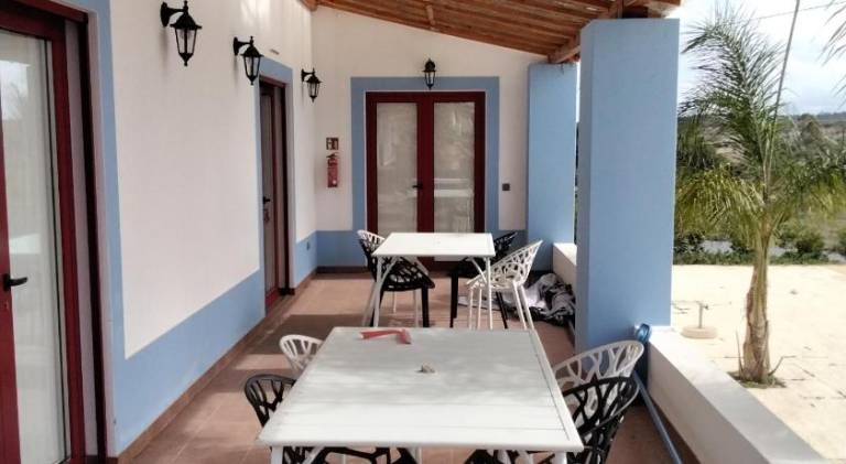 Rental apartment with patio, pool & garden — photo 3