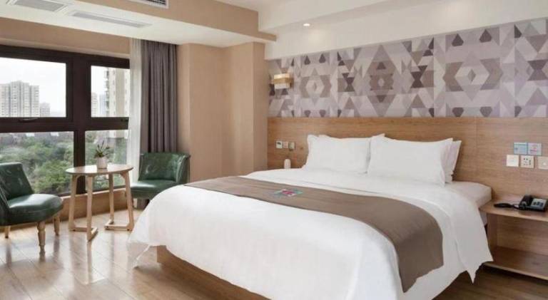PAI Hotels·Jiangbei Airport Central Park — photo 2