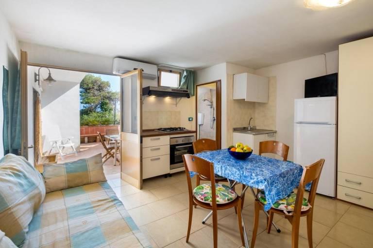 Pleasant rental apartment with patio, barbecue & garden | Sea view | Pet-friendly — photo 5