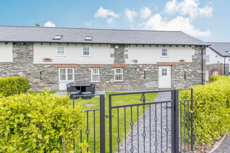 Cottage Holyhead