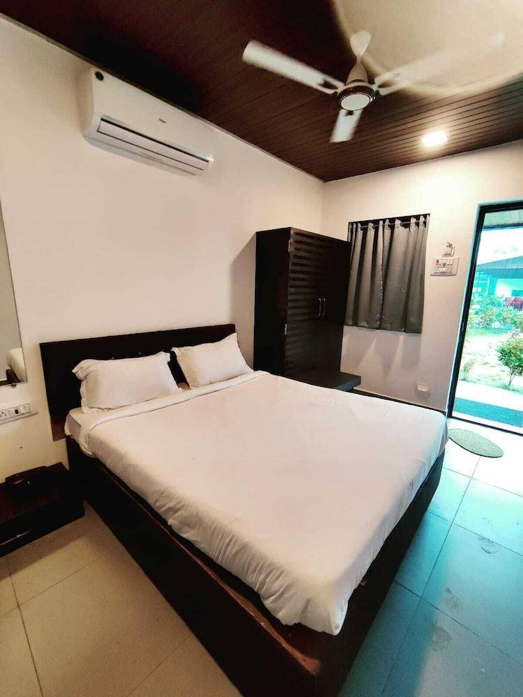Canal Touch Resort - Karjat — photo 2