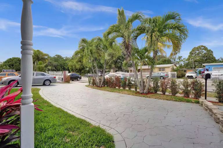 Casa North Miami Beach