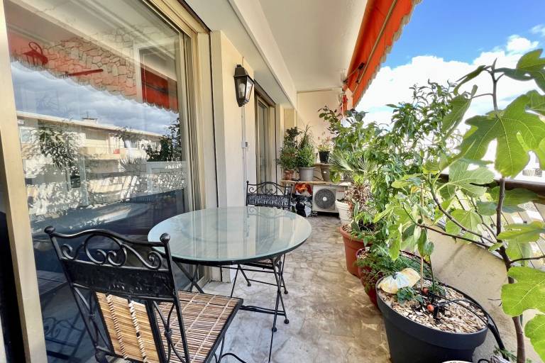 Family-friendly holiday apartment with patio | Beach nearby | Dogs allowed — photo 3