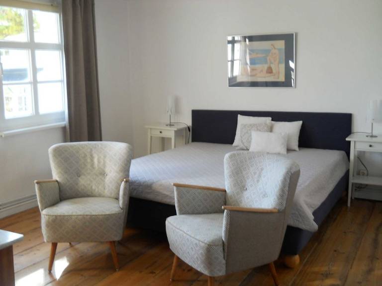 Kinderfreundliches charmantes Apartment mit Grill und Garten | Meerblick | Strand in der Nähe