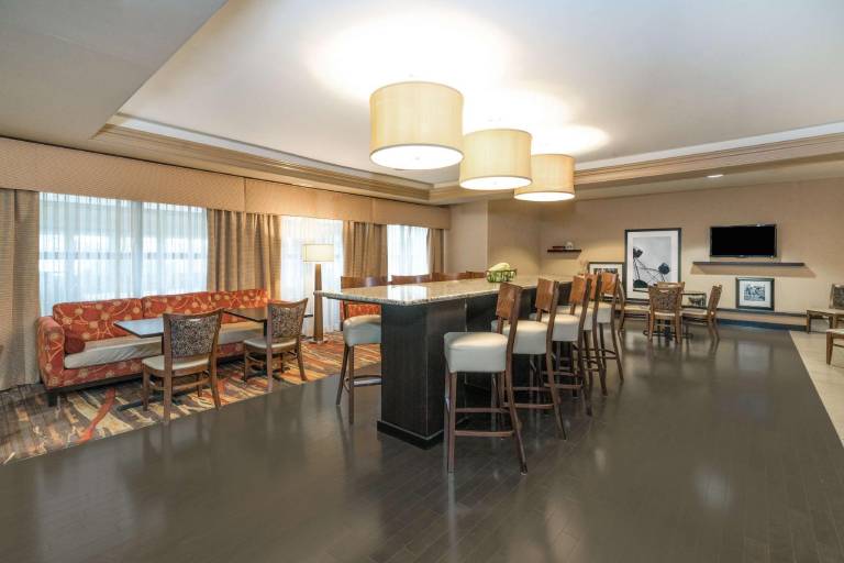 Hampton Inn Corydon — photo 3
