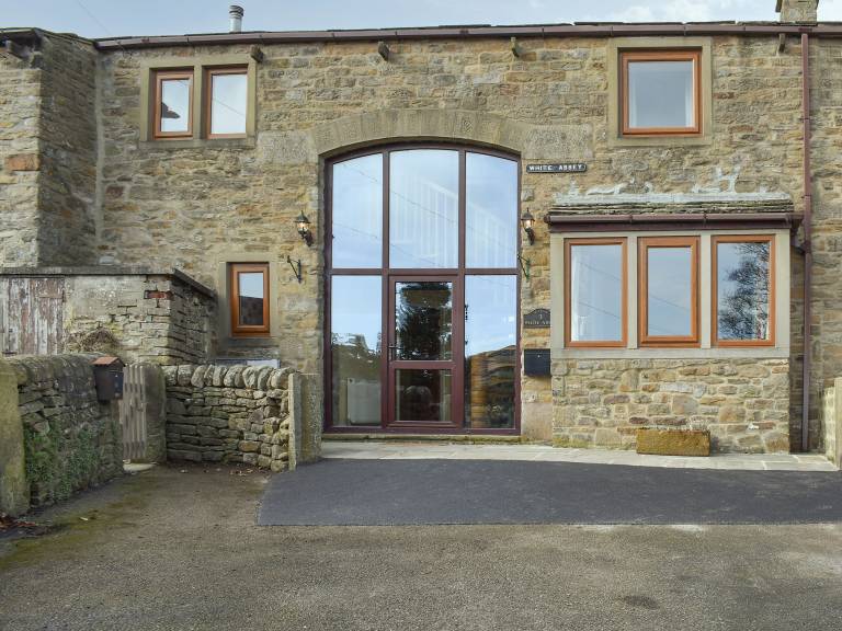 Cottage Glusburn