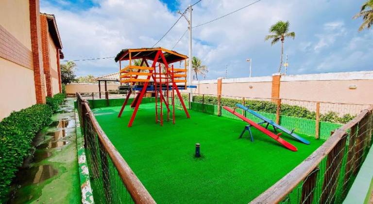 House with pool | Pets allowed — photo 3