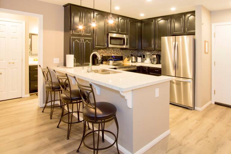 Condo with private pool — photo 4
