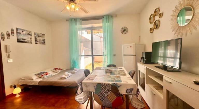 Apartment with grill — photo 2