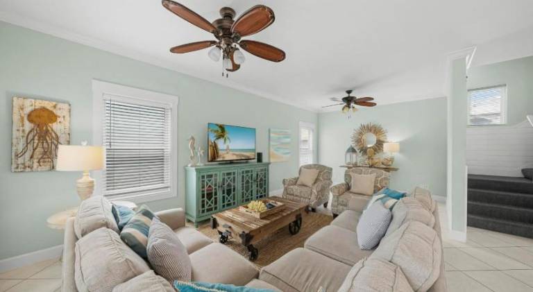 House with pool | Pets allowed — photo 2