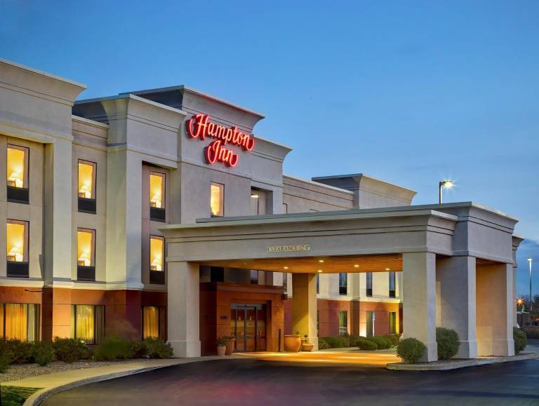 Hampton Inn Batavia — photo 3