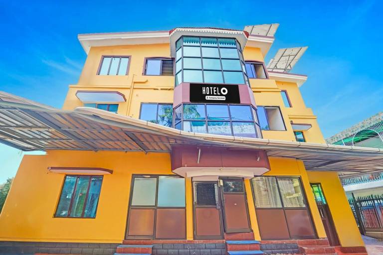 Hotel O Thammanam Kochi