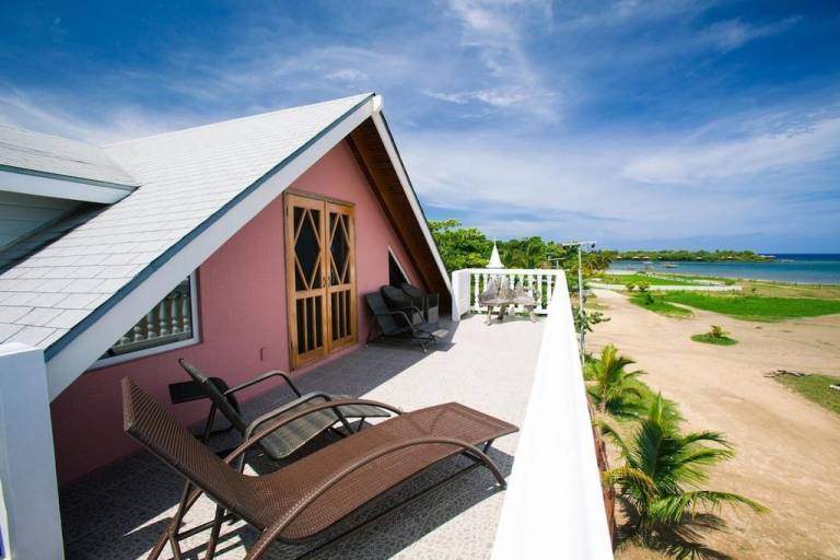 Casa Sandy Bay