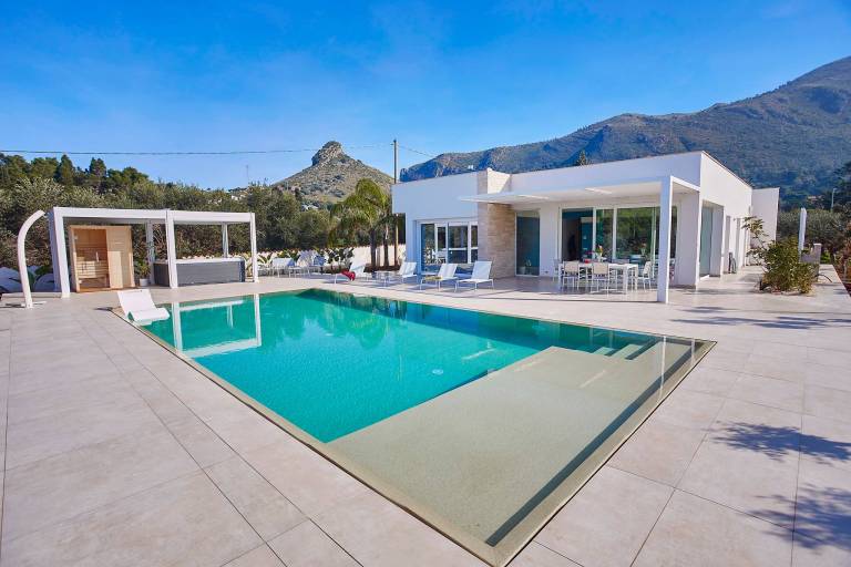 Fully equipped villa with barbecue, sauna & yard | Dogs allowed — photo 2