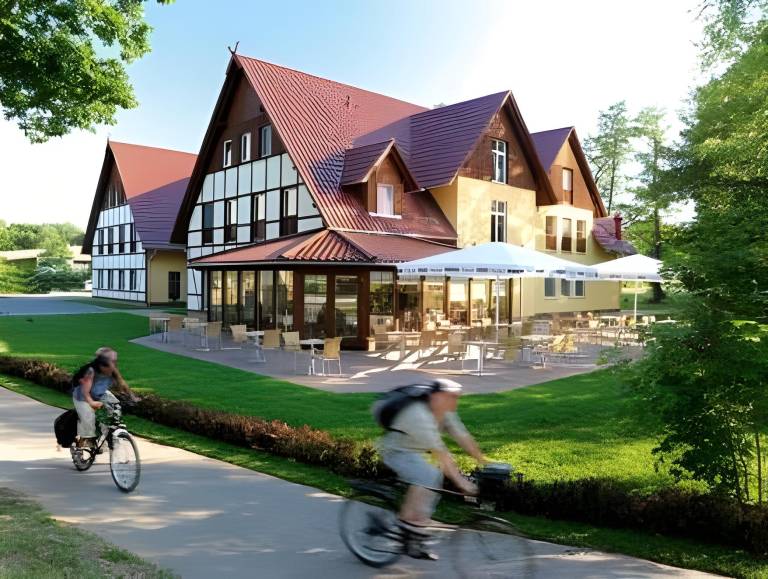 Kur und Wellnesshaus Spreebalance, The Originals Relais in Burg (Spreewald)