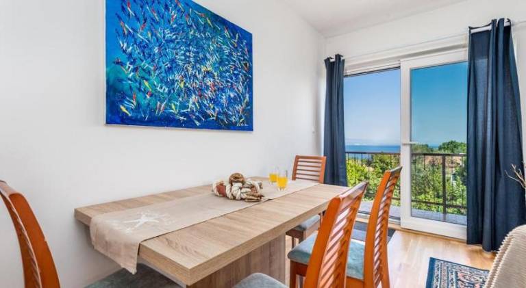 Holiday apartment with 2 rooms for 4 persons — photo 3