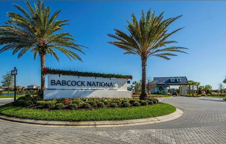 Family-friendly wonderful vacation home with BBQ, private pool & hot tub | Dogs allowed in Punta Gorda, FL