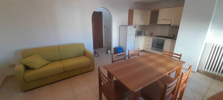 Ferienwohnung in Montesilvano für max. 5 Personen Ferienwohnung in Montesilvano für max. 5 Personen