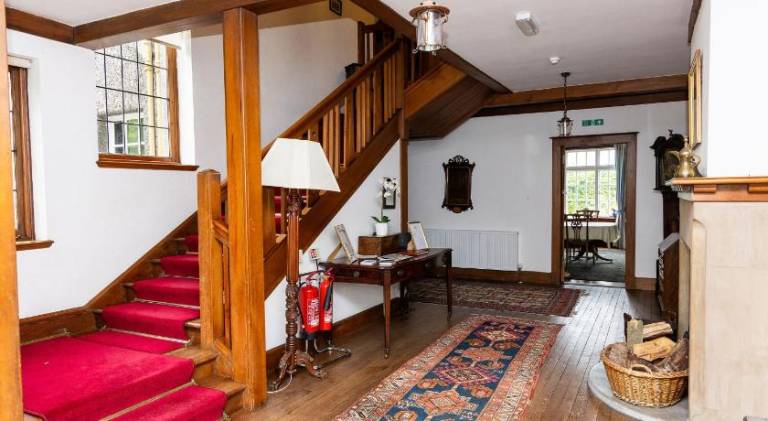 Spacious vacation home | Pets allowed — photo 3