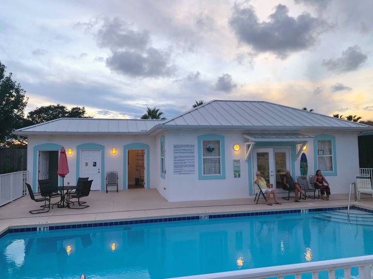 Cabin Miramar Beach